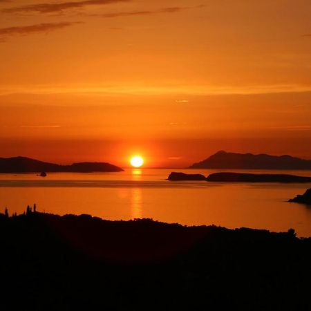 Sunset Sea View Villa 6 阿里拉斯 外观 照片